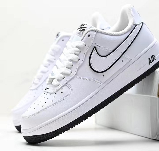 Nike Air Force Ones 035