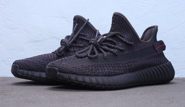 Adidas Yeezy 350 Boost 02