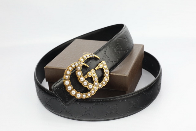 GUCCl Boutique Belts 251