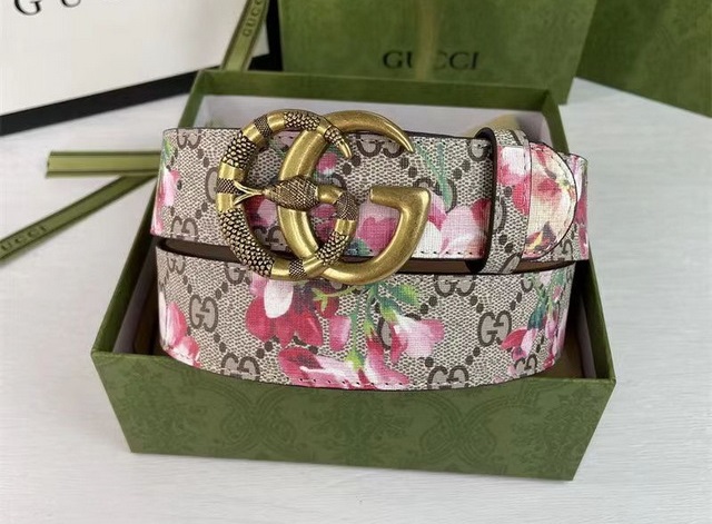 GUCCl Boutique Belts 089