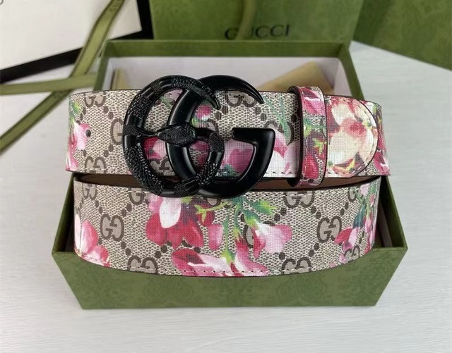 GUCCl Boutique Belts 091