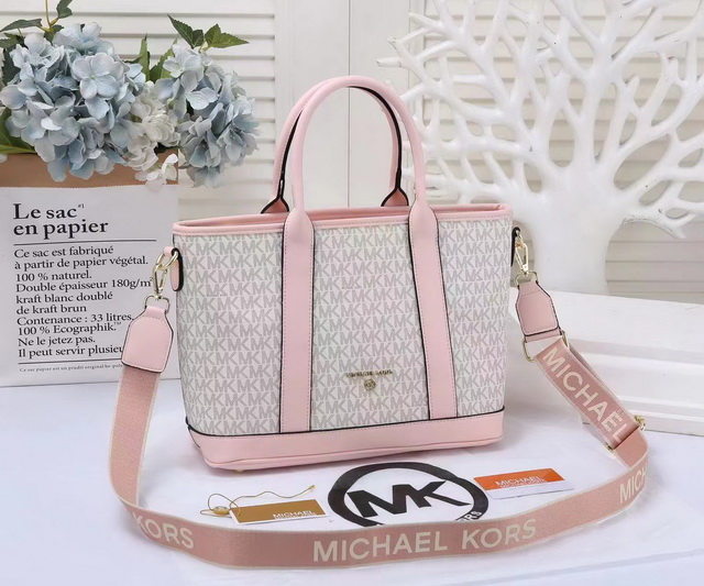 MichaeI Kors Handbags 074