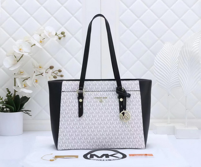 MichaeI Kors Handbags 087